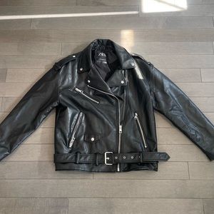 Zara - Oversized Leather Jacket - Black (M)